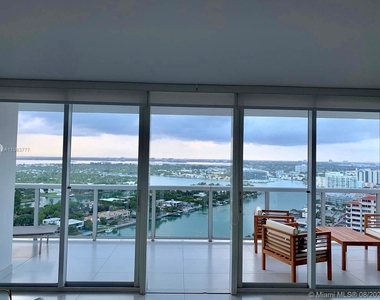 6301 Collins Ave - Photo Thumbnail 1