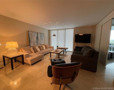 10275 Collins Ave - Photo Thumbnail 0