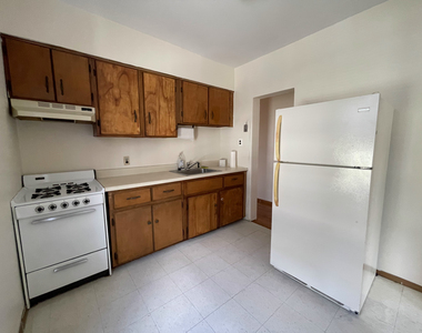 143-7 Cherry Avenue, Flushing, NY 11355 - Photo Thumbnail 6