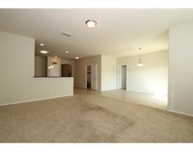 1716 Oak Glen Drive - Photo Thumbnail 29