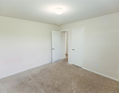 10907 Brittan Leaf Lane - Photo Thumbnail 27