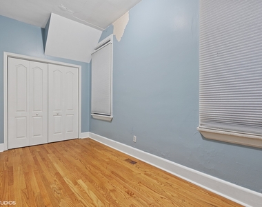 1414 West Lexington Street - Photo Thumbnail 7