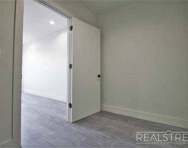 1166 Saint Johns Place - Photo Thumbnail 11