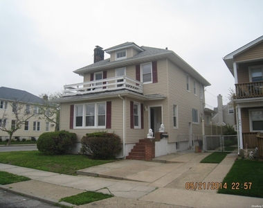 474 Lindell Boulevard - Photo Thumbnail 0