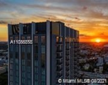 400 Nw 1st Avenue - Photo Thumbnail 4