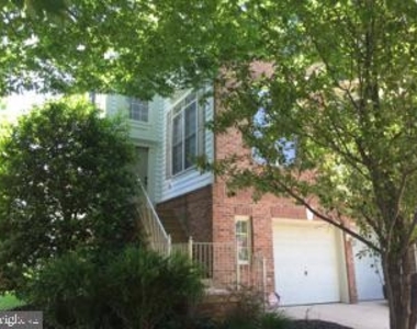 9546 Lagersfield Circle - Photo Thumbnail 1