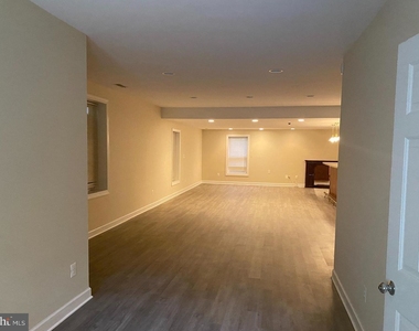 2106 Tysons Executive Court - Photo Thumbnail 12