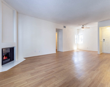 24452 West Valencia Blvd. - Photo Thumbnail 30
