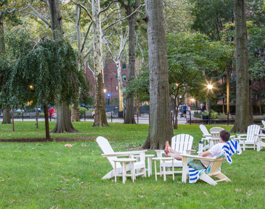 12 Stuyvesant Oval - Photo Thumbnail 9