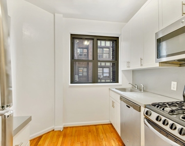 37-55 77th Street - Photo Thumbnail 2