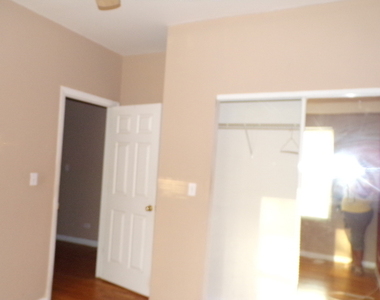 8142 South Drexel Avenue - Photo Thumbnail 6