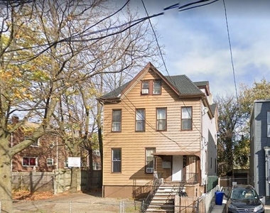 82 Brinkerhoff St - Photo Thumbnail 0