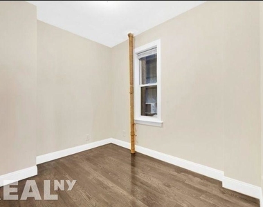 164 Ludlow St - Photo Thumbnail 1