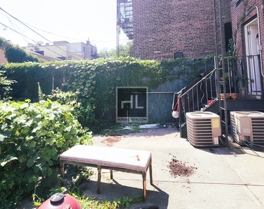 490 Kosciuszko Street - Photo Thumbnail 0