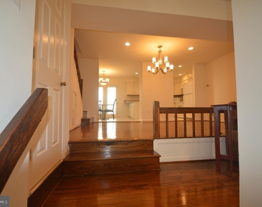 4901 Cloister Drive - Photo Thumbnail 5