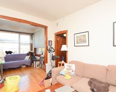 2333 W. Rice, Unit 3 - Photo Thumbnail 9