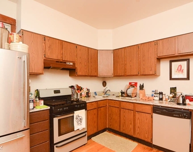 2333 W. Rice, Unit 3 - Photo Thumbnail 2