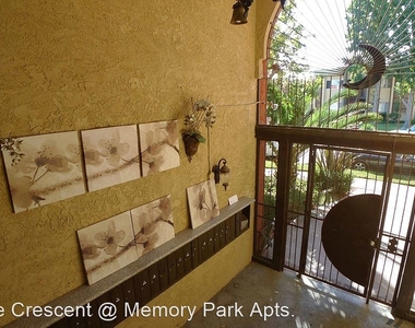 8950 Memory Park Ave. - Photo Thumbnail 4