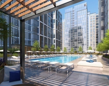 135 Seaport Blvd - Photo Thumbnail 22