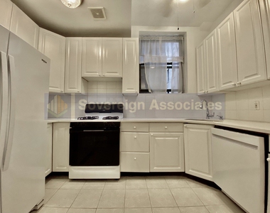 302 West 107th Street - Photo Thumbnail 7