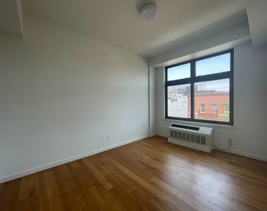 618 Bushwick Avenue - Photo Thumbnail 2