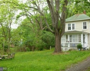 2758 Chain Bridge Rd - Photo Thumbnail 0