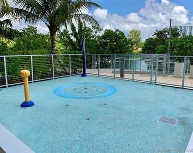 16385 Biscayne Blvd - Photo Thumbnail 60