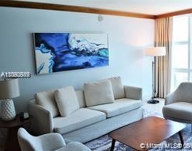 6801 Collins Ave - Photo Thumbnail 10