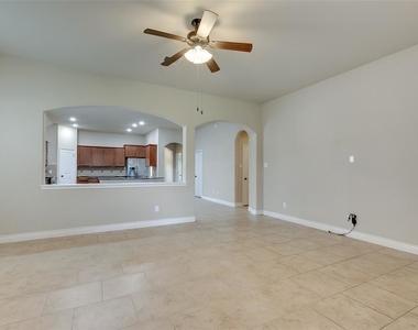 5627 Glenfield Spring Lane - Photo Thumbnail 28