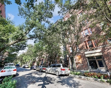 West 11th Street - Photo Thumbnail 6