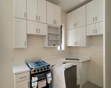 Brand new 1 bed for rent in  West 92nd Street - Photo Thumbnail 3