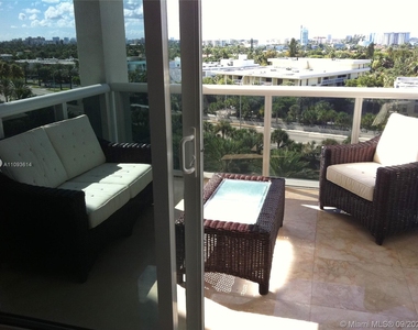 10275 Collins Ave - Photo Thumbnail 11