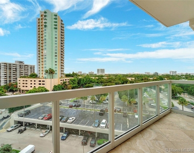 2451 Brickell Ave - Photo Thumbnail 7