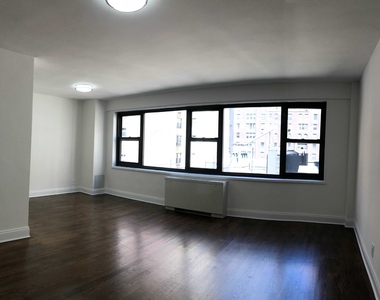 405 East 56th Street - Photo Thumbnail 1