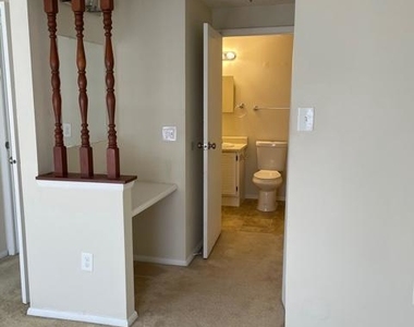 2507 Merrick Court - Photo Thumbnail 13