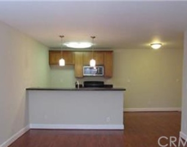 10982 Roebling Avenue - Photo Thumbnail 11