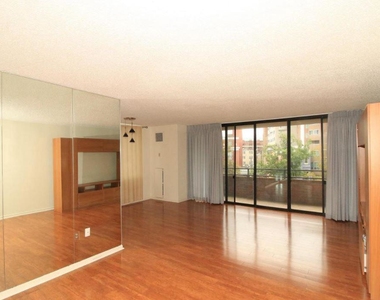 2555 Pennsylvania Ave Nw #406 - Photo Thumbnail 2