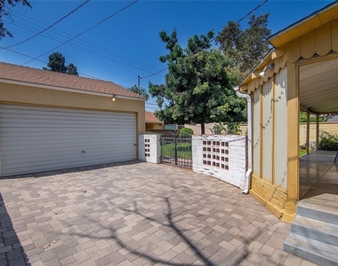 745 S Mariposa Street - Photo Thumbnail 20