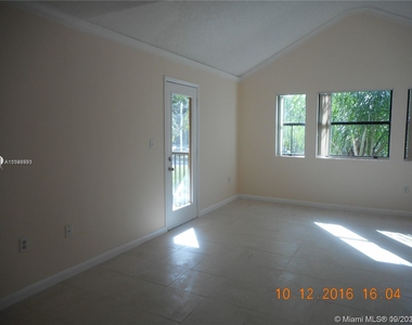 10440 Sw 156th Ct - Photo Thumbnail 1