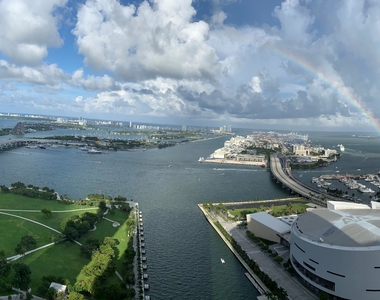 900 Biscayne Boulevard - Photo Thumbnail 16