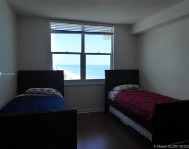 2501 S Ocean Dr - Photo Thumbnail 8