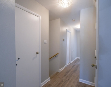 9555 James Street - Photo Thumbnail 28