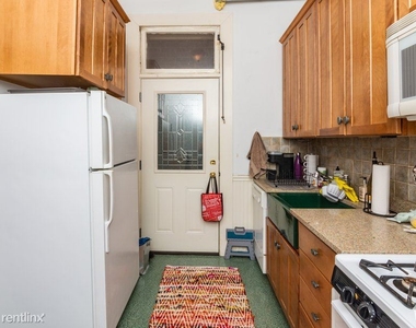 649 W Wrightwood Ave #2f - Photo Thumbnail 2