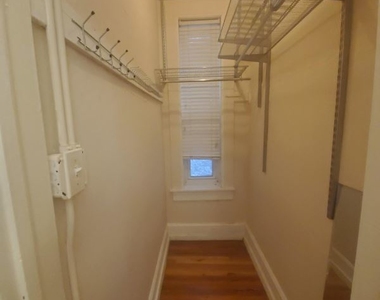 1623 N Hermitage Ave Br - Photo Thumbnail 10