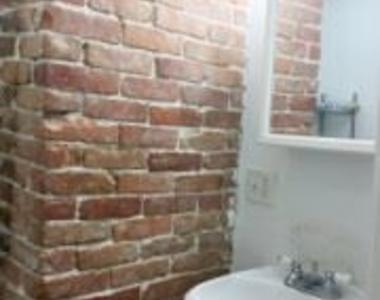 29 Brackett St - Photo Thumbnail 19