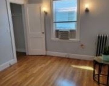 103 Ripley St # 103 - Photo Thumbnail 9