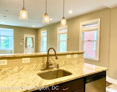 817 Tuckerman St, Nw - Photo Thumbnail 6