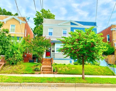 817 Tuckerman St, Nw - Photo Thumbnail 0