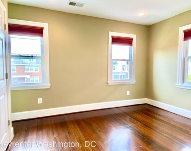 817 Tuckerman St, Nw - Photo Thumbnail 12