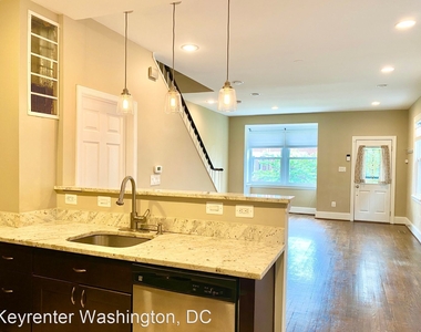 817 Tuckerman St, Nw - Photo Thumbnail 7